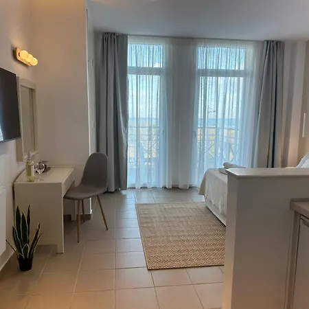 Thalyra Boutique Rethymno (Crete)