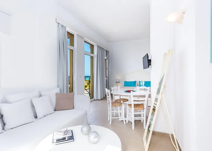 Thalyra Boutique Апартаменти