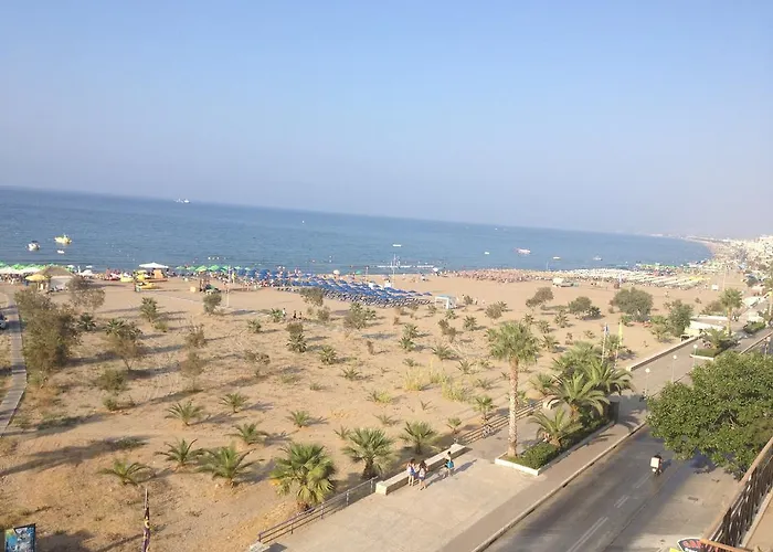 Апартаменти Thalyra Boutique