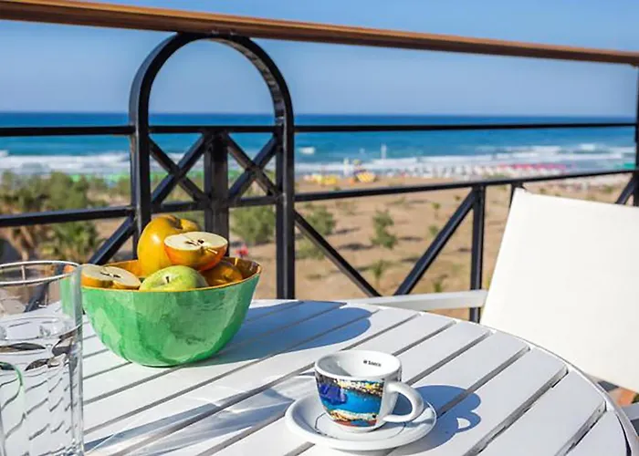 Апартаменти Thalyra Boutique *