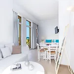 Thalyra Boutique Lägenhet