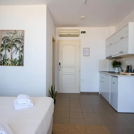 Thalyra Apartament