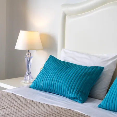 公寓 Thalyra Boutique 罗希姆诺