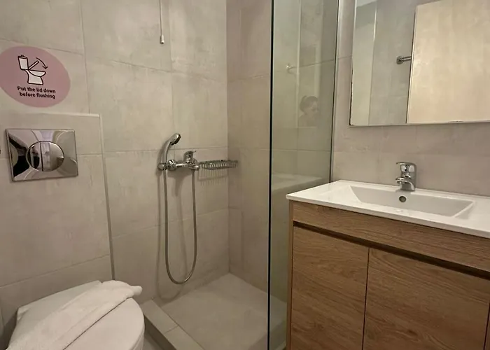 Thalyra Boutique Lägenhet *